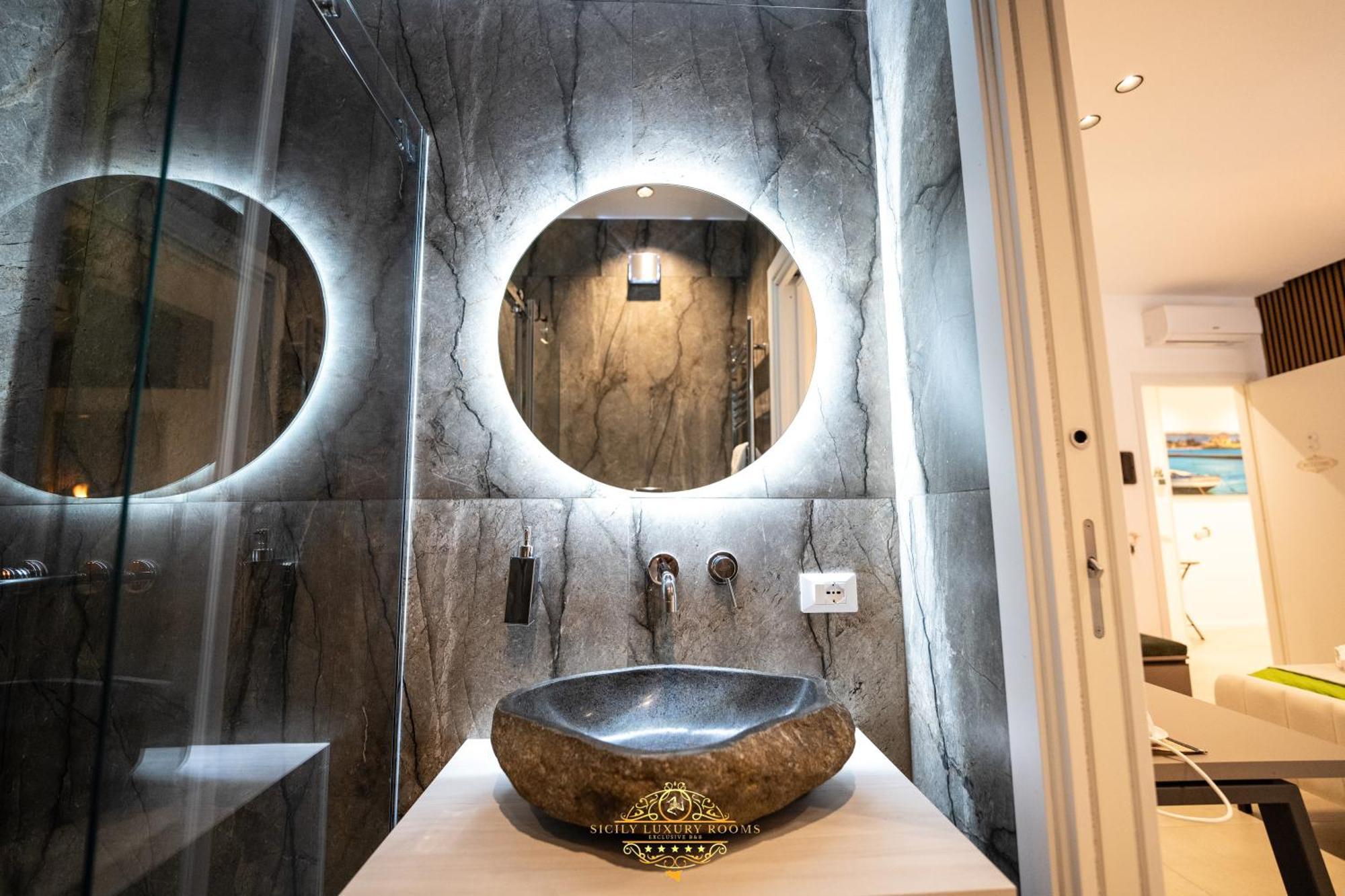 Sicily Luxury Rooms Palermo Eksteriør bilde